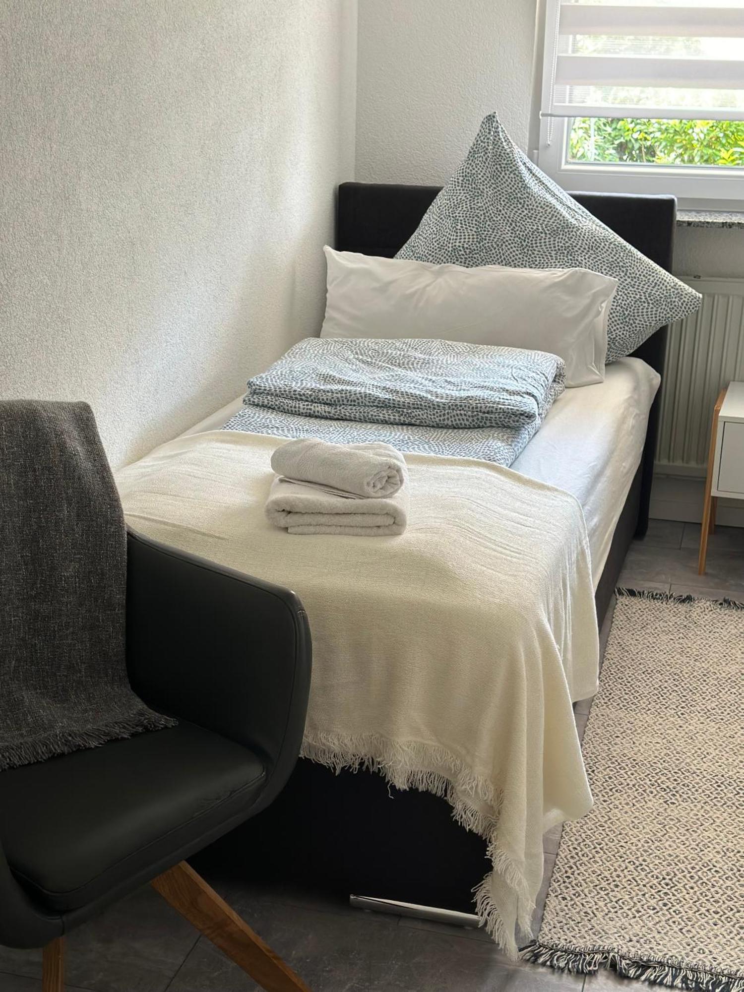 Weinstadt Monteurwohnnung Ferienwohnung Kültér fotó